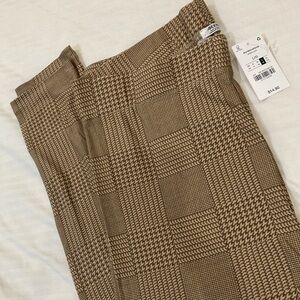 NWT Ardene women's large Tan plaid leggings - very soft fabric